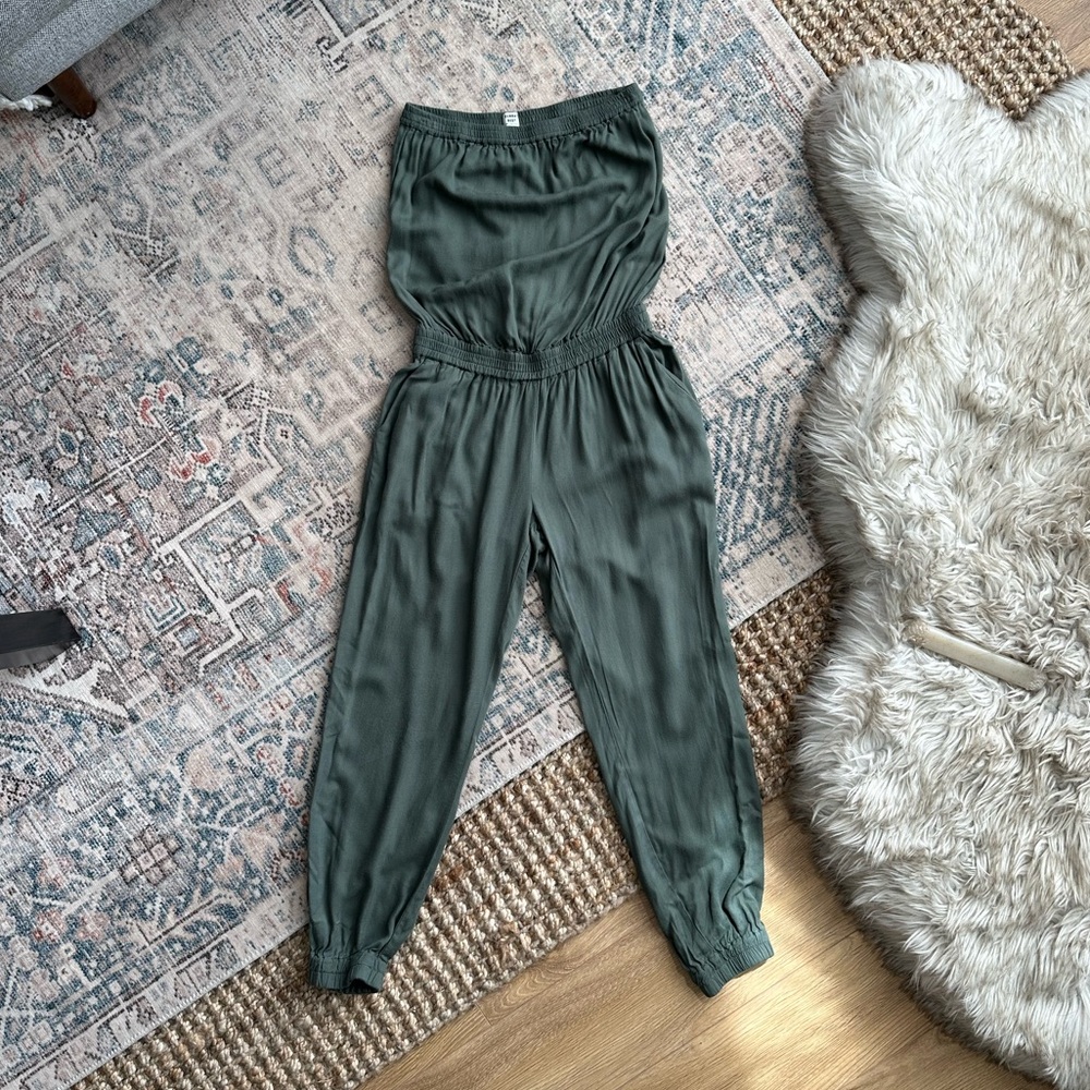 Sunday Best jumpsuit - neutral olive green